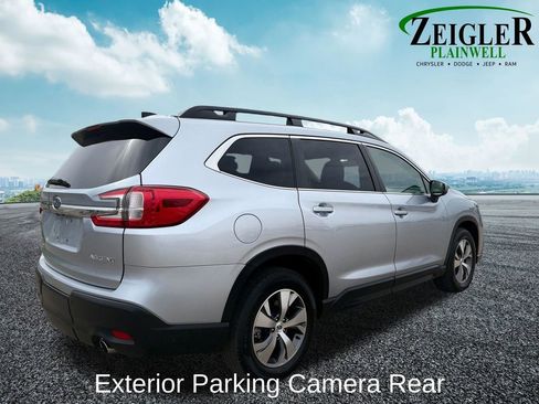 Used 2024 Subaru Ascent Premium w/ Convenience Package AWD/4WD image 6