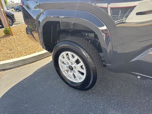 Certified 2026 Toyota Tacoma SR5 AWD/4WD image 20