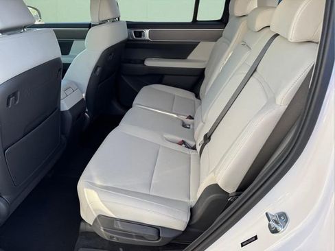New 2026 Hyundai Santa Fe SE AWD/4WD image 13