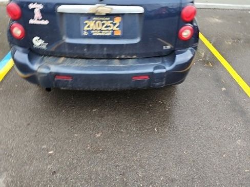 Used 2007 Chevrolet HHR LS image 3