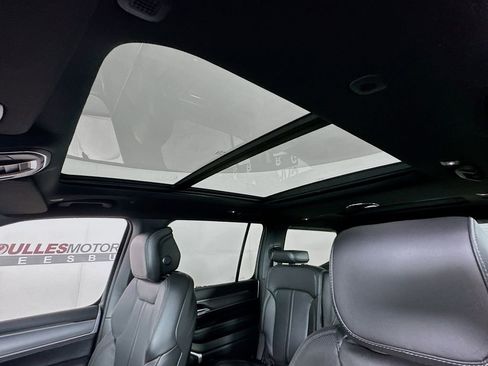 New 2026 Jeep Grand Wagoneer 4WD w/ Premium Group I image 22