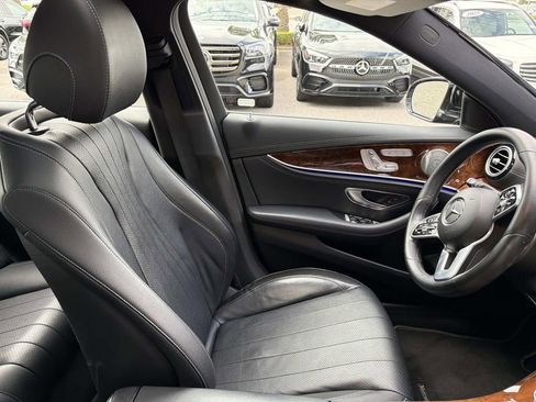 Used 2019 Mercedes-Benz E 300 image 11