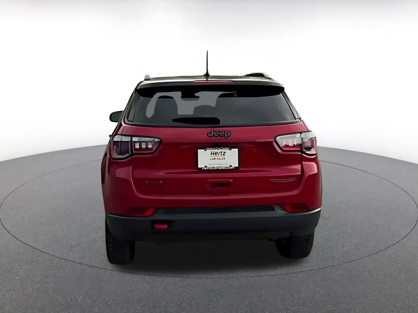 Used 2025 Jeep Compass Trailhawk AWD/4WD image 12