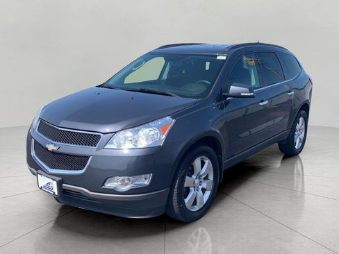 Used 2012 Chevrolet Traverse LT w/ All-Star Edition FWD image 4