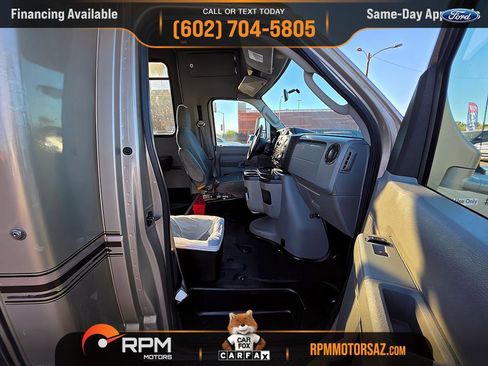 Used 2011 Ford E-350 and Econoline 350 Super Duty w/ Shuttle Bus Prep Pkg image 11