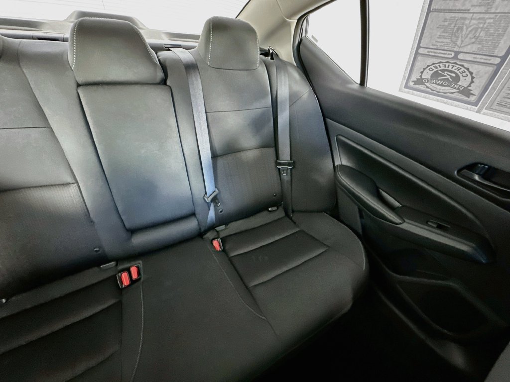 Used 2025 Nissan Altima 2.5 SV FWD image 14