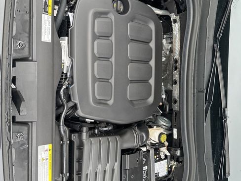 New 2025 Volkswagen Tiguan S image 20