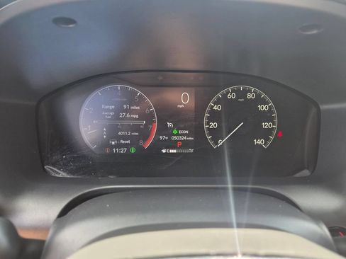 Certified 2025 Honda HR-V Sport image 22
