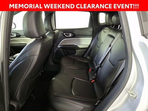 Used 2024 Jeep Compass Limited AWD/4WD image 12