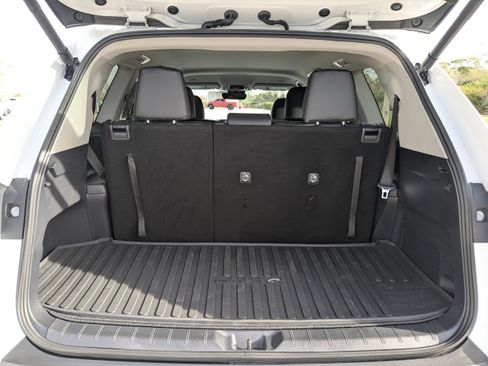 Used 2025 Toyota Grand Highlander AWD Hybrid image 15