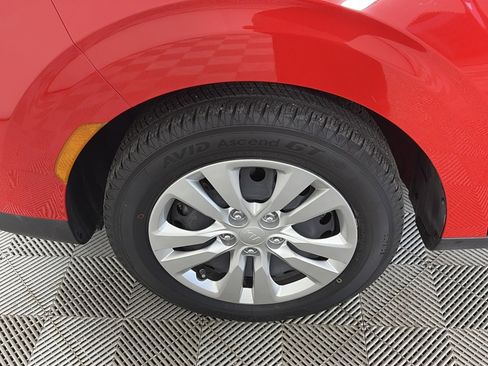 Used 2021 Kia Soul LX image 8