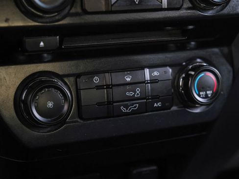 Used 2016 Ford F150 XLT w/ Trailer Tow Package image 24