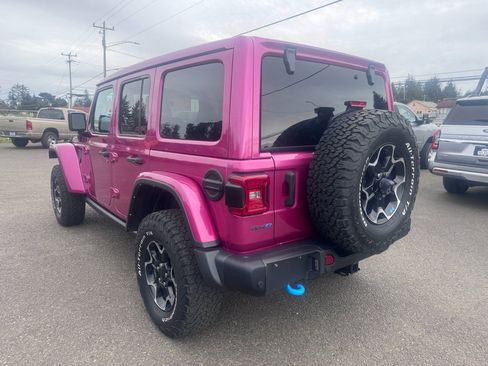 Used 2021 Jeep Wrangler Unlimited Rubicon w/ Steel Bumper Group image 9