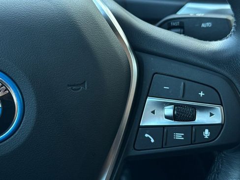 Used 2023 BMW i4 eDrive35 w/ Premium Package image 28