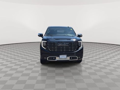 Used 2024 GMC Sierra 1500 Denali Ultimate AWD/4WD image 3
