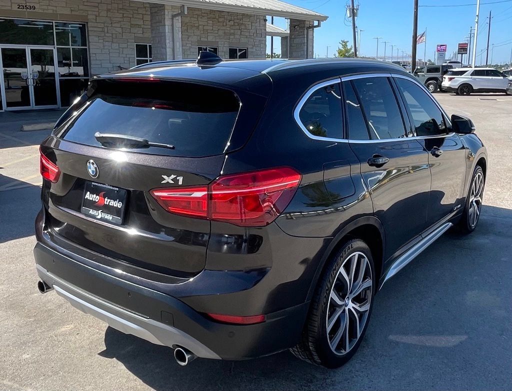 Used 2017 BMW X1 xDrive28i AWD/4WD image 3