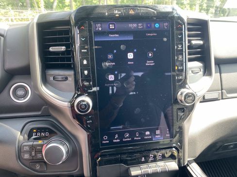 New 2026 RAM 1500 Big Horn AWD/4WD image 16