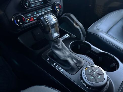 Used 2021 Ford Bronco Outer Banks image 17