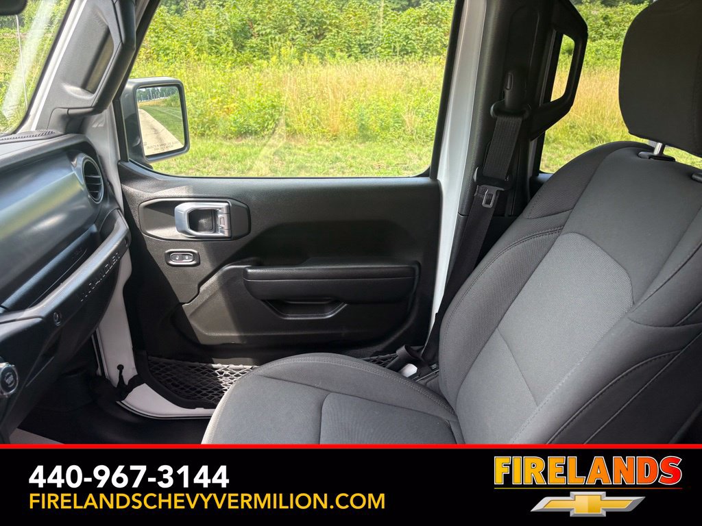 Used 2022 Jeep Wrangler Unlimited Sport AWD/4WD image 17