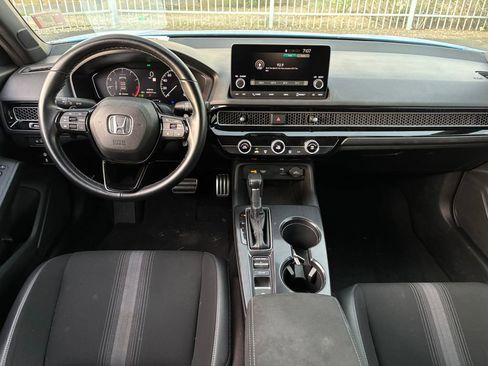 Used 2022 Honda Civic Sport image 5