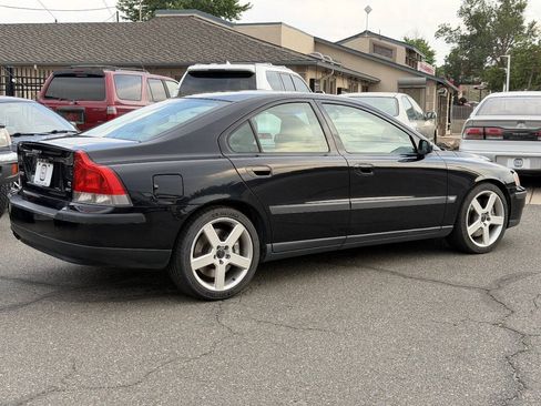 Used 2004 Volvo S60 R AWD/4WD image 27