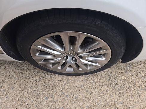 Used 2013 Lexus LS 460 w/ Comfort Pkg image 13