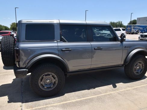 Used 2025 Ford Bronco Badlands AWD/4WD image 6