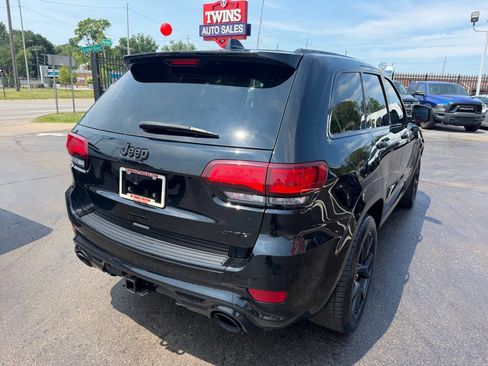 Used 2018 Jeep Grand Cherokee SRT w/ Trailer Tow Group IV AWD/4WD image 5