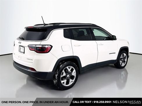 Used 2017 Jeep Compass Limited image 5