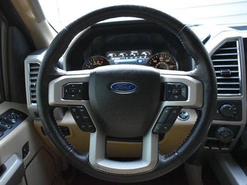 Used 2016 Ford F150 Lariat w/ Equipment Group 502A Luxury image 14