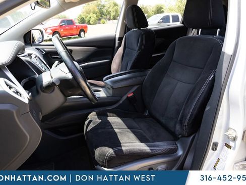 Used 2018 Nissan Murano SV FWD image 4