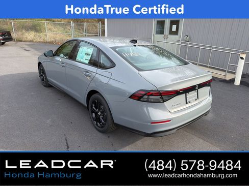 Certified 2025 Honda Accord SE image 6