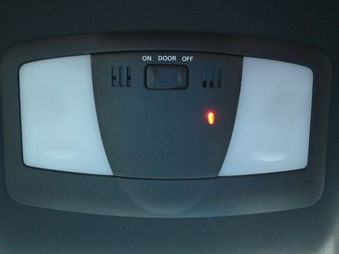 Used 2015 Nissan 370Z NISMO image 66