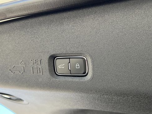 New 2025 Lincoln Navigator Reserve w/ Jet Appearance Package image 32