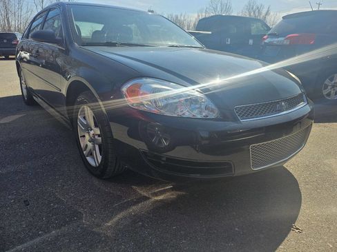 Used 2015 Chevrolet Impala LT w/ LT Sunroof Package image 2
