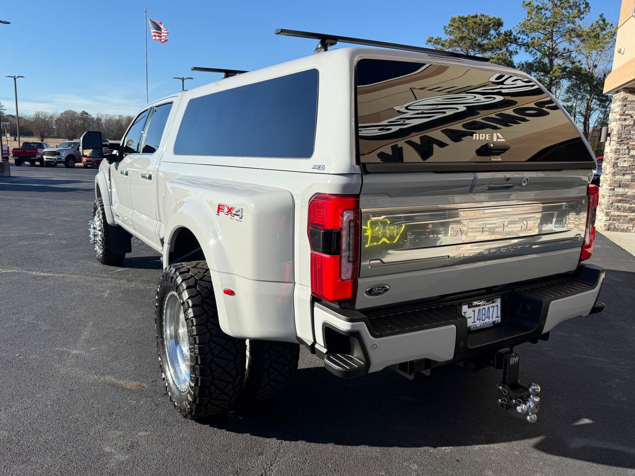 Used 2025 Ford F450 Platinum w/ Platinum Plus Package AWD/4WD image 3
