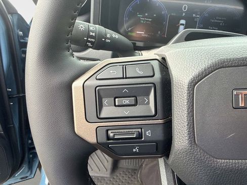 Used 2025 Toyota Land Cruiser w/ Premium Package image 28