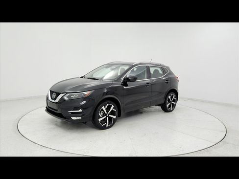 Used 2022 Nissan Rogue Sport SL w/ Premium Package FWD image 1