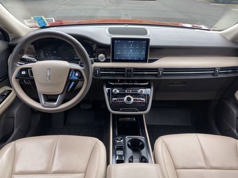 Used 2022 Lincoln Corsair Reserve w/ Elements Package image 8