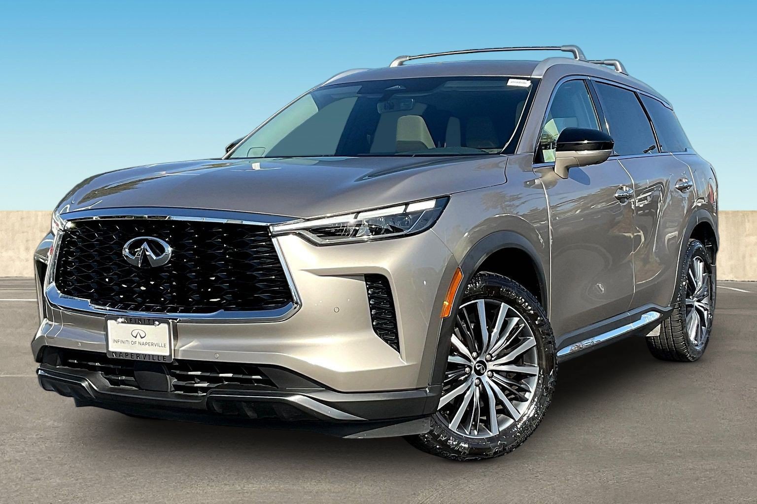 Certified 2023 INFINITI QX60 Sensory w/ Cargo Package AWD/4WD image 3