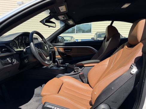 Used 2017 BMW 430i xDrive Convertible AWD/4WD image 12