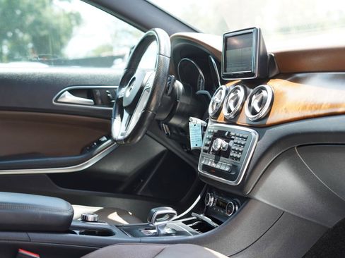 Used 2015 Mercedes-Benz GLA 45 AMG 4MATIC image 12