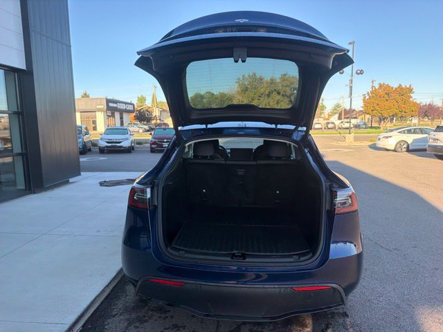 Used 2023 Tesla Model Y Long Range AWD/4WD image 7