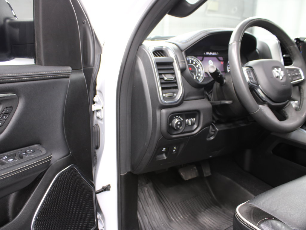 Used 2025 RAM 1500 Laramie w/ Sport Appearance Package AWD/4WD image 51