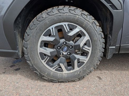 Used 2025 Subaru Forester AWD/4WD image 15