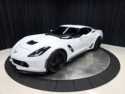 Used 2019 Chevrolet Corvette Grand Sport RWD image 8