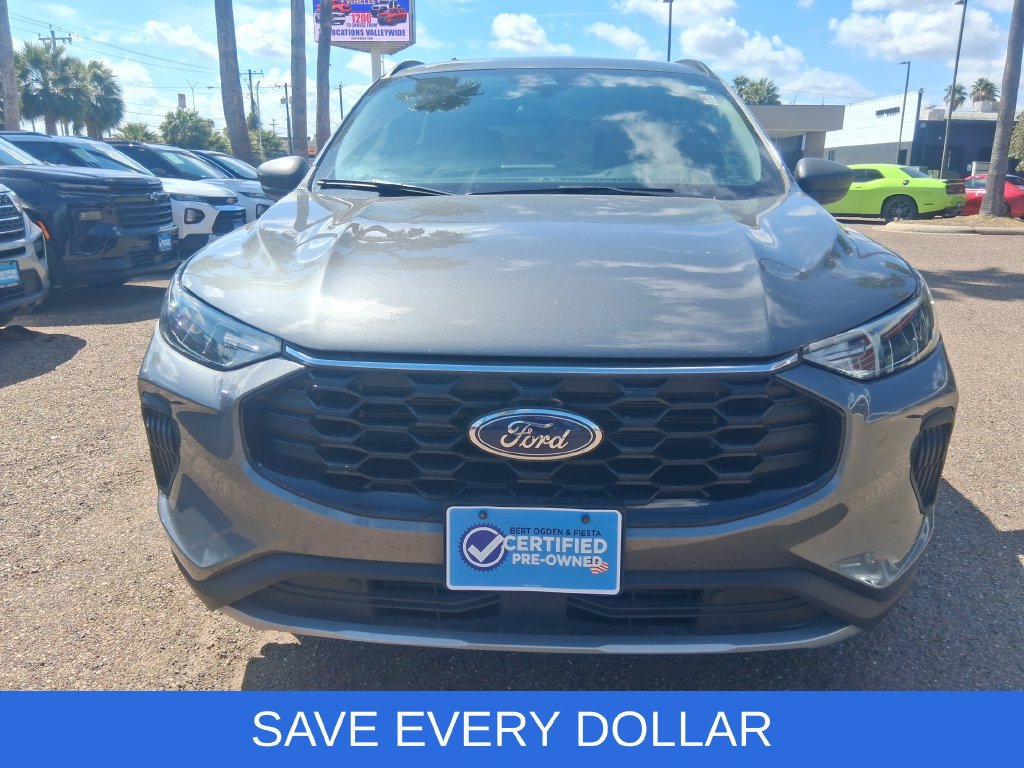 Used 2025 Ford Escape ST-Line w/ Tech Pack #1 FWD image 2
