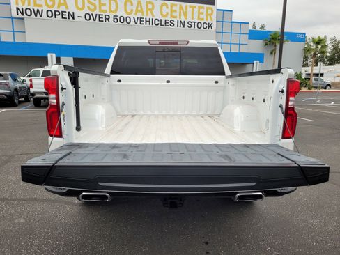 Used 2021 Chevrolet Silverado 1500 LT Trail Boss w/ Convenience Package II AWD/4WD image 27