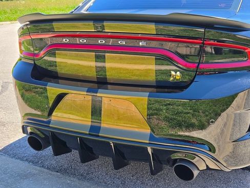 Used 2023 Dodge Charger Scat Pack w/ Plus Group RWD image 7