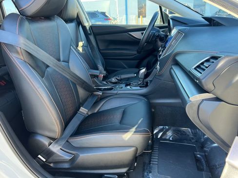 Certified 2022 Subaru Crosstrek 2.5i Limited w/ Moonroof Package 2 image 12